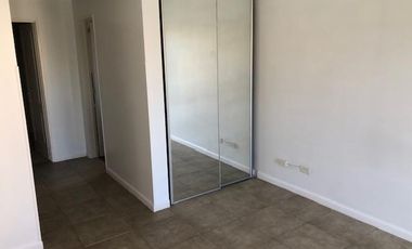 VENTA DEPARTAMENTO 4 AMBIENTES MAS 2 COCHERAS   CONDOMINIO TORTUGAS I