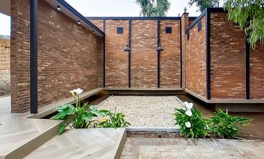 Arriendo Hermosa Casa moderna en condominio