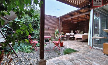 Casa en Arriendo 3dorm 3bñ