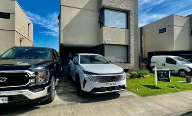 ARRIENDO CASA EN EXCLUSIVO CONDOMINIO BELO HORIZONTE, 4D-4B