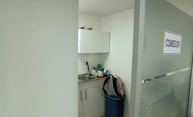 OFICINA 5 PRIVADOS, 2 BAÑOS, 4 ESTACIONAMIENTOS