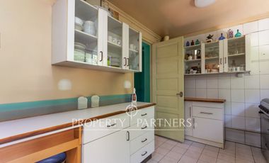 Increíble casa en Armando Moock, Macul. aproximadamente 1.000 m2 de terreno