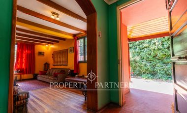 Increíble casa en Armando Moock, Macul. aproximadamente 1.000 m2 de terreno