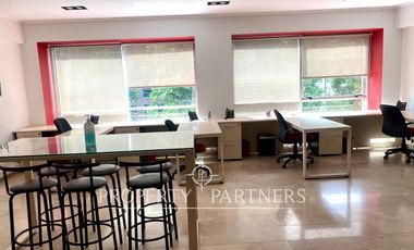 Espectacular oficina. Gran diseño. 161 m2 en Ciudad Empresarial