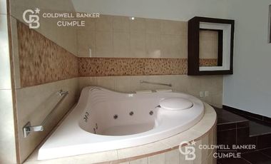 Casa en venta en Colonia Candido Aguilar