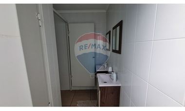 AMPLIA CASA USO COMERCIAL 4D 3B SECTOR AVDA BRASIL