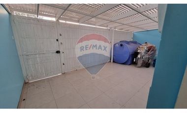AMPLIA CASA USO COMERCIAL 4D 3B SECTOR AVDA BRASIL