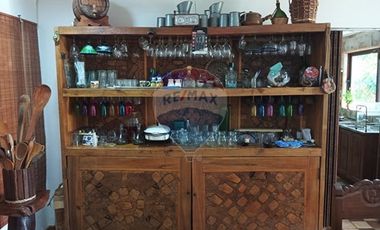 Gran casa cercana a  Melipilla