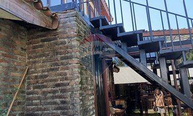 Gran casa cercana a  Melipilla