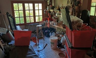 Gran casa cercana a  Melipilla