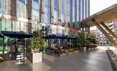 AMPLIA OFICINA , EXCELENTE CONECTIVIDAD