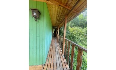 Refugio a pasos del rio y naturaleza