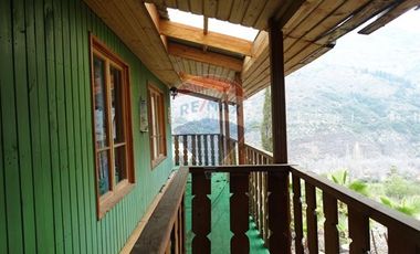 Refugio a pasos del rio y naturaleza