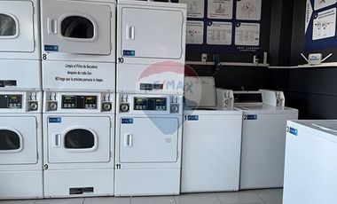 Vista Despejada con 2 Estacionamientos y Bodega