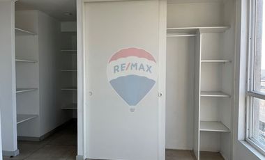 Vista Despejada con 2 Estacionamientos y Bodega