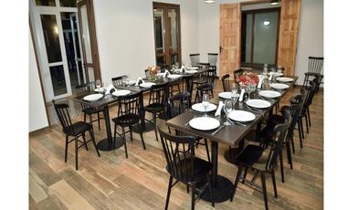 SE VENDE HOTEL EN MOLINA - OPCION CENTRO MEDICO