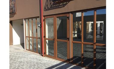 SE VENDE HOTEL EN MOLINA - OPCION CENTRO MEDICO