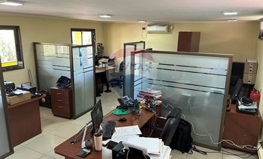 Venta casa comercial esquina-con renta inmediata