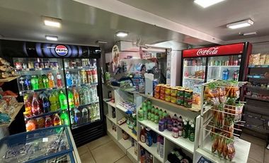 Venta casa comercial esquina-con renta inmediata