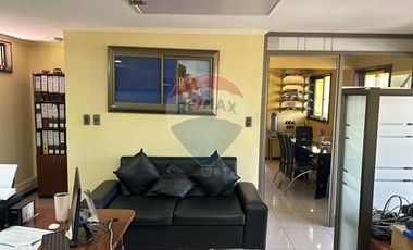 Venta casa comercial esquina-con renta inmediata