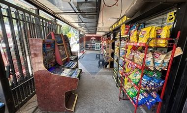 Venta casa comercial esquina-con renta inmediata