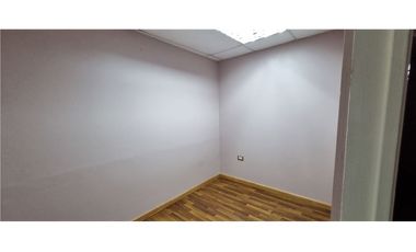 ARRIENDO EDIFICIO COMERCIAL Y OFICINAS 3 PISOS