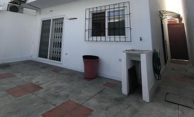 Casa en venta Urbanización Altamar 2, General Villamil Playas. AlfS
