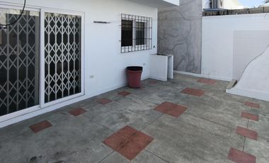 Casa en venta Urbanización Altamar 2, General Villamil Playas. AlfS