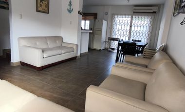 Casa en venta Urbanización Altamar 2, General Villamil Playas. AlfS