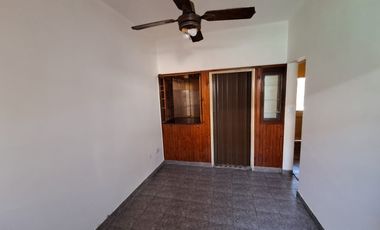 VENTA- CASA 9 AMBIENTES, GREGORIO DE LAFERRERE