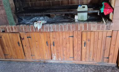 VENTA- CASA 9 AMBIENTES, GREGORIO DE LAFERRERE