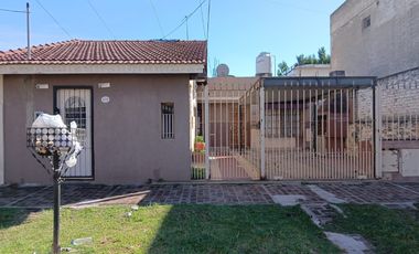 VENTA- CASA 9 AMBIENTES, GREGORIO DE LAFERRERE