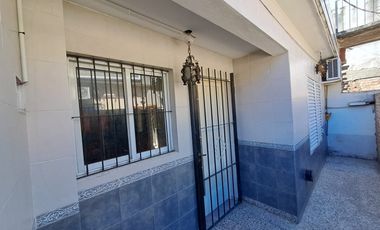 VENTA- CASA 9 AMBIENTES, GREGORIO DE LAFERRERE