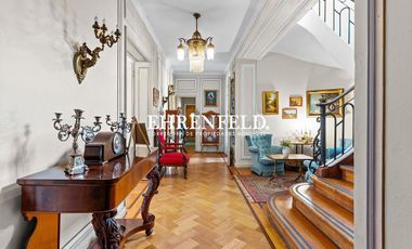 Providencia, Santiago. Gran casona remodelada, giro comercial.