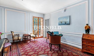 Providencia, Santiago. Gran casona remodelada, giro comercial.