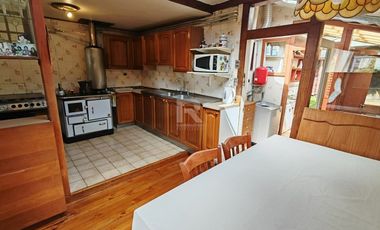 CASA O PROPIEDAD COMERCIAL EN CALLE SAN IGNACIO