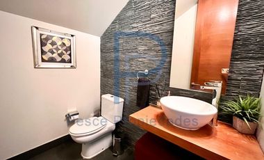 ESPECTACULAR CASA ESTILO MEDITERRÁNEO UBICADO EN PIEDRA ROJA