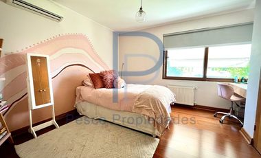 ESPECTACULAR CASA ESTILO MEDITERRÁNEO UBICADO EN PIEDRA ROJA