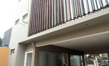 OFICINA ALQ PLANTA LIBRE 78m2, dos cocheras