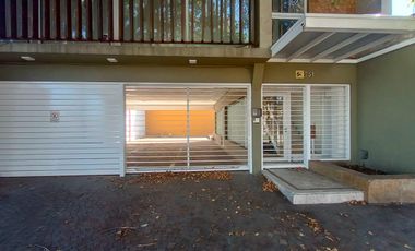 OFICINA ALQ PLANTA LIBRE 78m2, dos cocheras