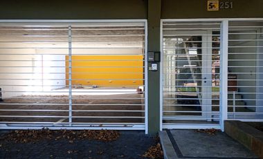 OFICINA ALQ PLANTA LIBRE 78m2, dos cocheras