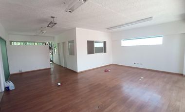 OFICINA ALQ PLANTA LIBRE 78m2, dos cocheras