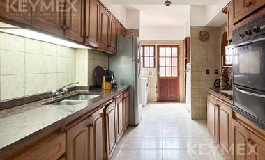 Casa en venta con pileta San martin zona residencial