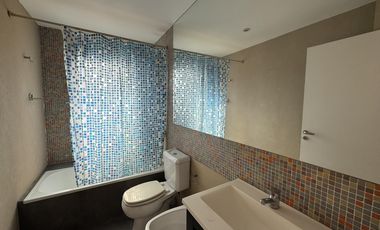 Luminoso y amplio 2 ambientes con balcon