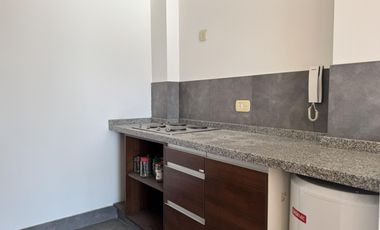 Luminoso y amplio 2 ambientes con balcon