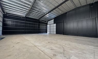 Galpón en  alquiler - Polo 52 - 3  galpones disponibles