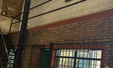 Galpón en  San Isidro