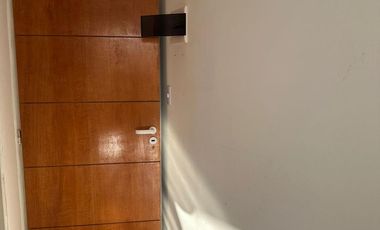 Departamento Monoambiente en alquiler – Sargento Cabral 700, Canning