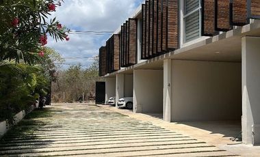 TownHouse en renta, Temozón Mérida Yuc