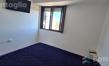 OPORTUNIDAD!! Departamento 3 ambientes céntrico con gas natural